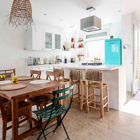 Dream of Mediterranean house, Jacuzzi, BBQ, Délices ensoleillés Sartrouville Exterior foto
