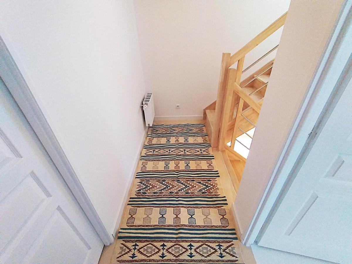 Dream of Mediterranean house, Jacuzzi, BBQ, Délices ensoleillés Sartrouville Exterior foto